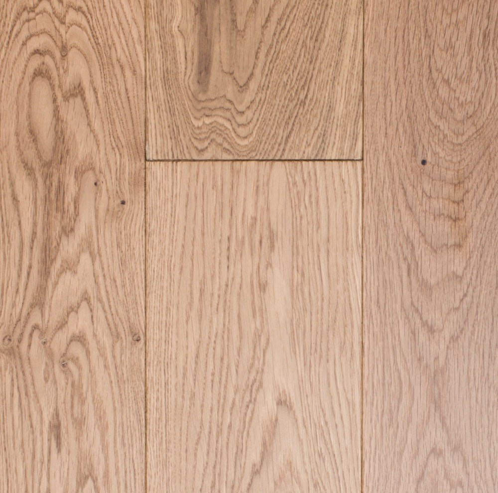 Engineered Timber Flooring - Essential Oak - Matt Brushed - 190x15/4mm